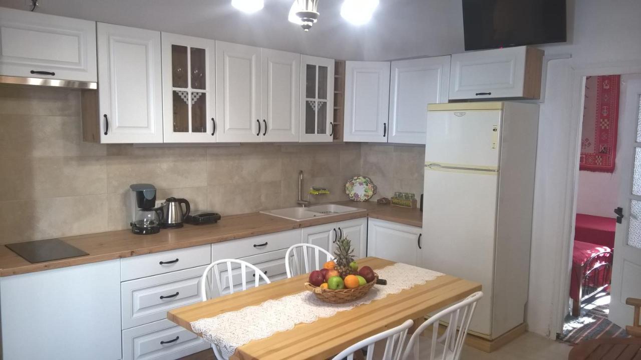 Eleni'S Traditional House Triovasálos 外观 照片